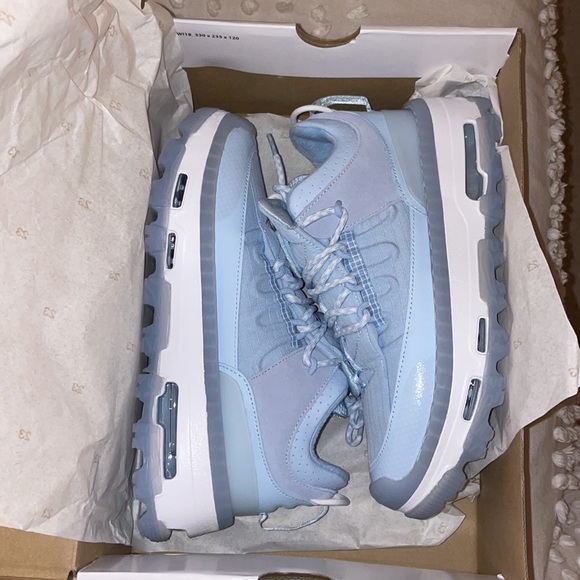 Jordan air Mae - Picture 3 of 3